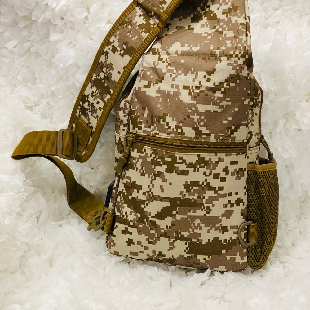 Shoulder pack new